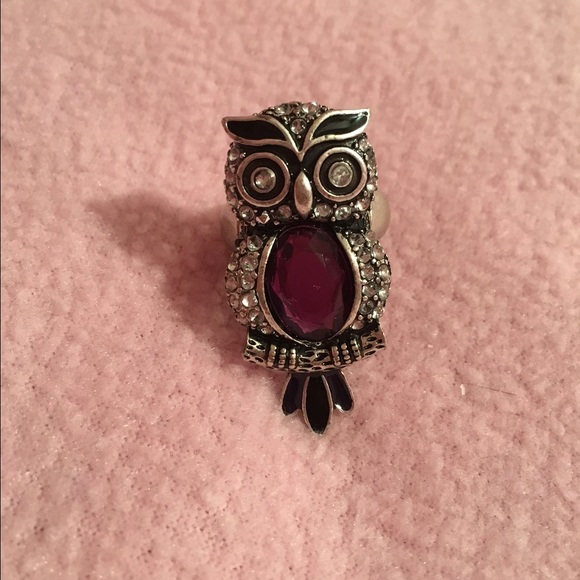 Necklace and ring set - Picture 3 of 4