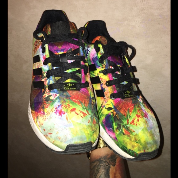 CUTE COLORFUL ADIDAS