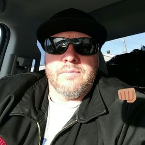 Meet your Posher, Gary