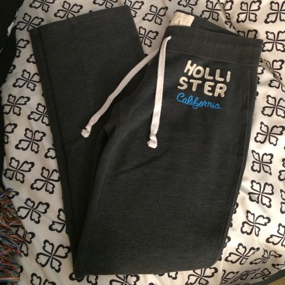 Hollister Sweats🌊