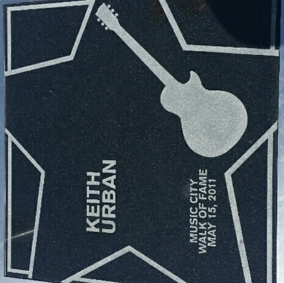 Meet your Posher, Crystal - Picture 1 of 1