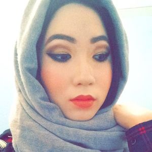 Meet your Posher, Ana