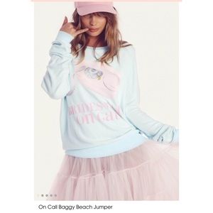 WILDFOX On Call Baggy Beach Sweatshirt SALE‼️