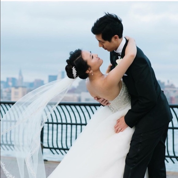 ✨💎Justin Alexander Wedding Dress Worn Once! - Picture 4 of 4