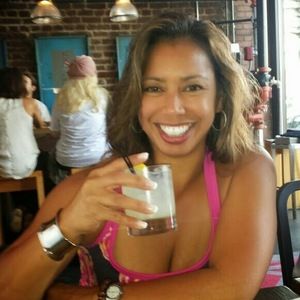 Meet your Posher, Denise