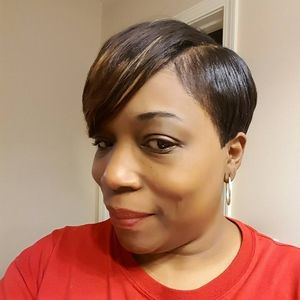 Meet your Posher, Sheila