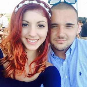 Meet your Posher, Mia