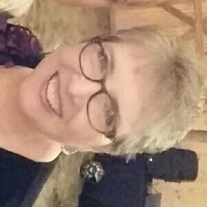 Meet your Posher, Carol