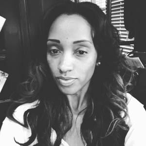Meet your Posher, Monique