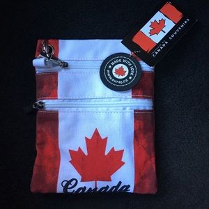 NwT Canada Souvenir Bag
