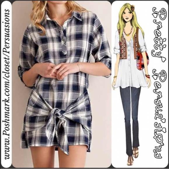Pretty Persuasions Dresses & Skirts - SOLD 🌻NWT Navy Plaid Knot Front Tunic Mini Dress
