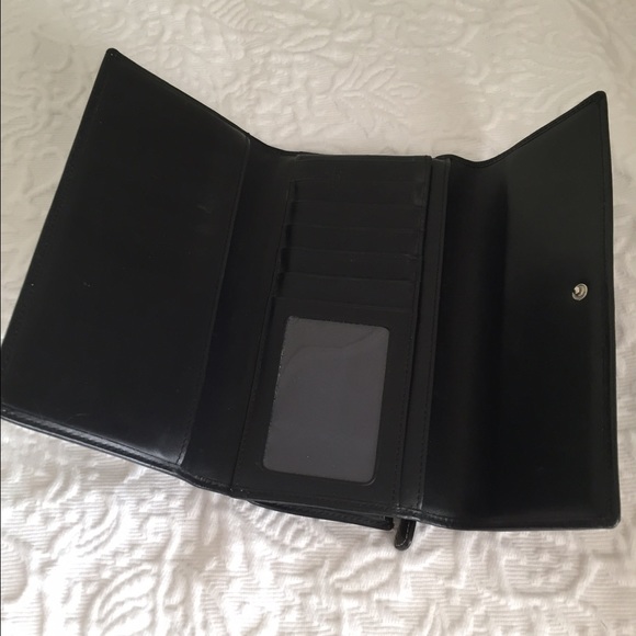Black Coach wallet - Picture 3 of 4