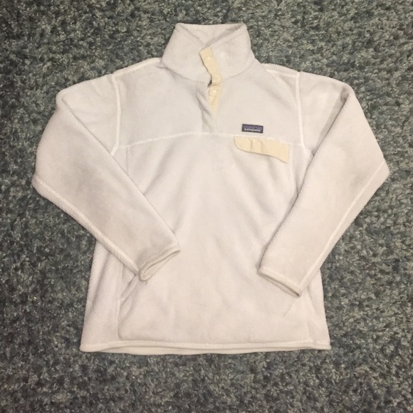 Women's Patagonia pullover white