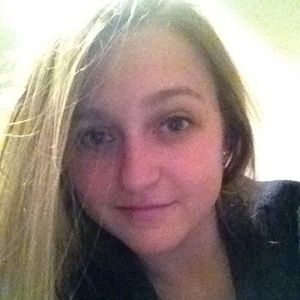 Meet your Posher, Abigail