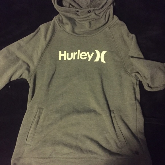 green Hurley hoodie - Picture 2 of 3