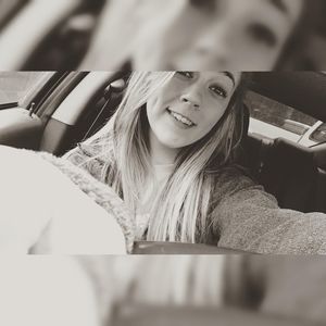 Meet your Posher, Kelsey