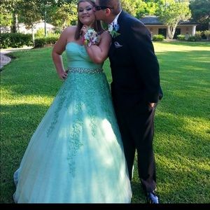 Sherri Hill Prom Dress