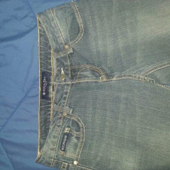 ROCKAWARE JEANS - Picture 2 of 2