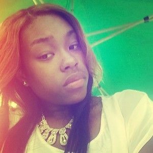 Meet your Posher, Raven