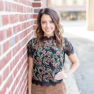 Meet your Posher, Ali