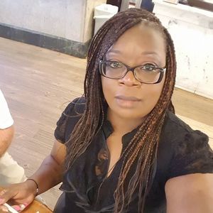 Meet your Posher, Jacqueline