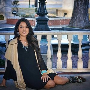 Meet your Posher, Lilly