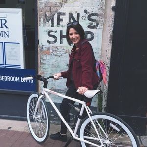 Meet your Posher, Olivia