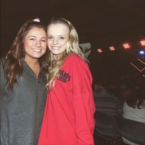 Meet your Posher, Mia ashton