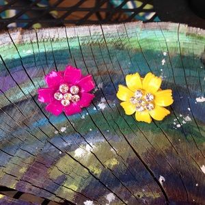 Two flower rings