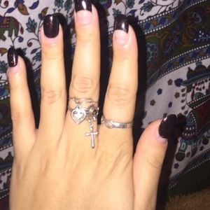 Stackable cross ring