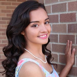 Meet your Posher, Ryan-rose