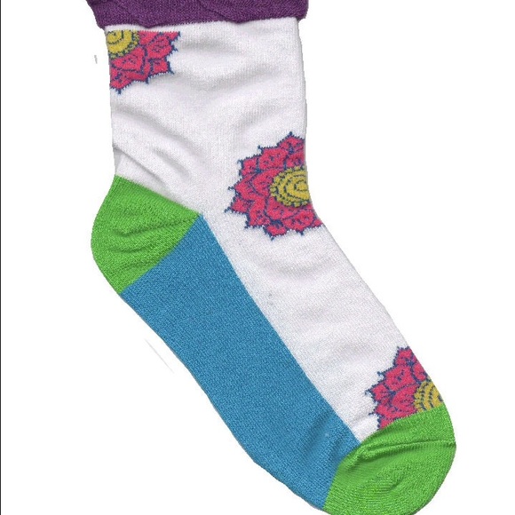 Crew Socks in Medalions