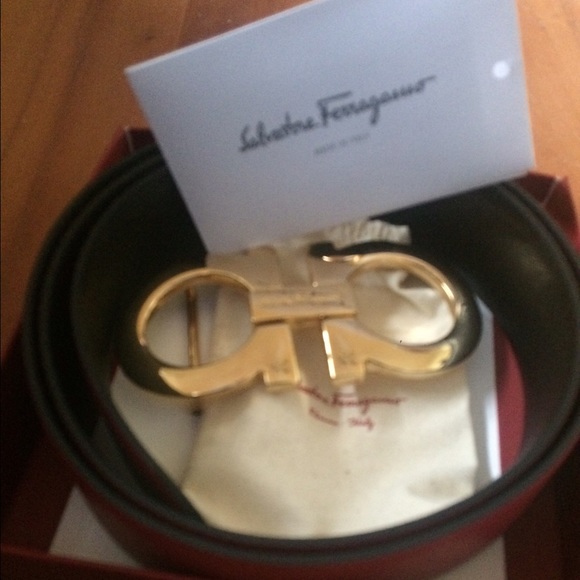 Salvadore Ferragamo red leather belt main image 4