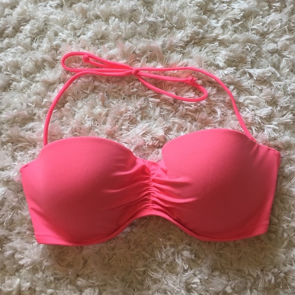 34D VS bandeau 👙
