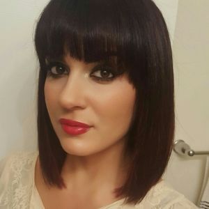 Meet your Posher, Christine