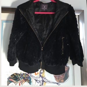 Faux Fur Jacket ❤️️ Last Chance