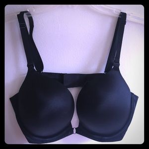 VS VERY SEXY PLUNGE BRA!