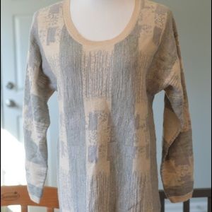 Chelsea and Violet tunic sweater size s NWOT