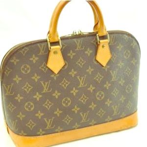 RESERVED Authentic Louis Vuitton Alma bag! 💕