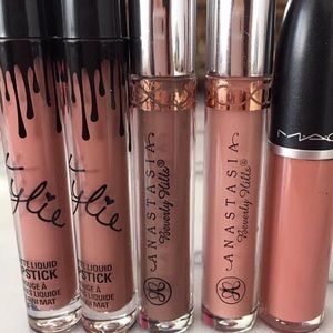 Meet your Posher, Alaina