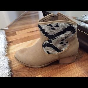 Short  Aztec booties