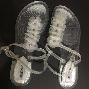 NWOT Steve Madden Clear Jelly Sandals