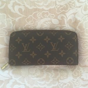 Louis Vuitton Wallet