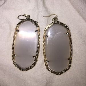 Clear/grey Kendra!