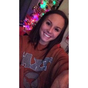 Meet your Posher, Molly