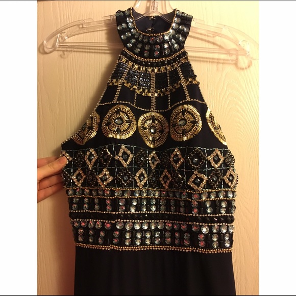 Absolutely beautiful jeweled top prom dress