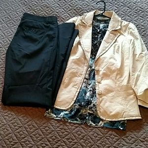 Express Editor Pants Size 4L