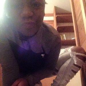 Meet your Posher, Iesha