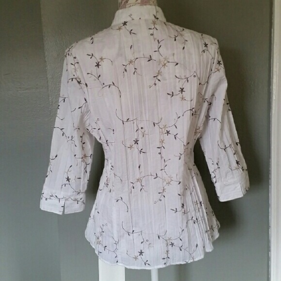 Button down top - Picture 4 of 4