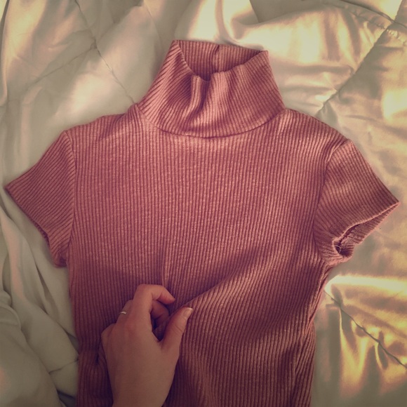 Turtle Neck Sweater Crop Top